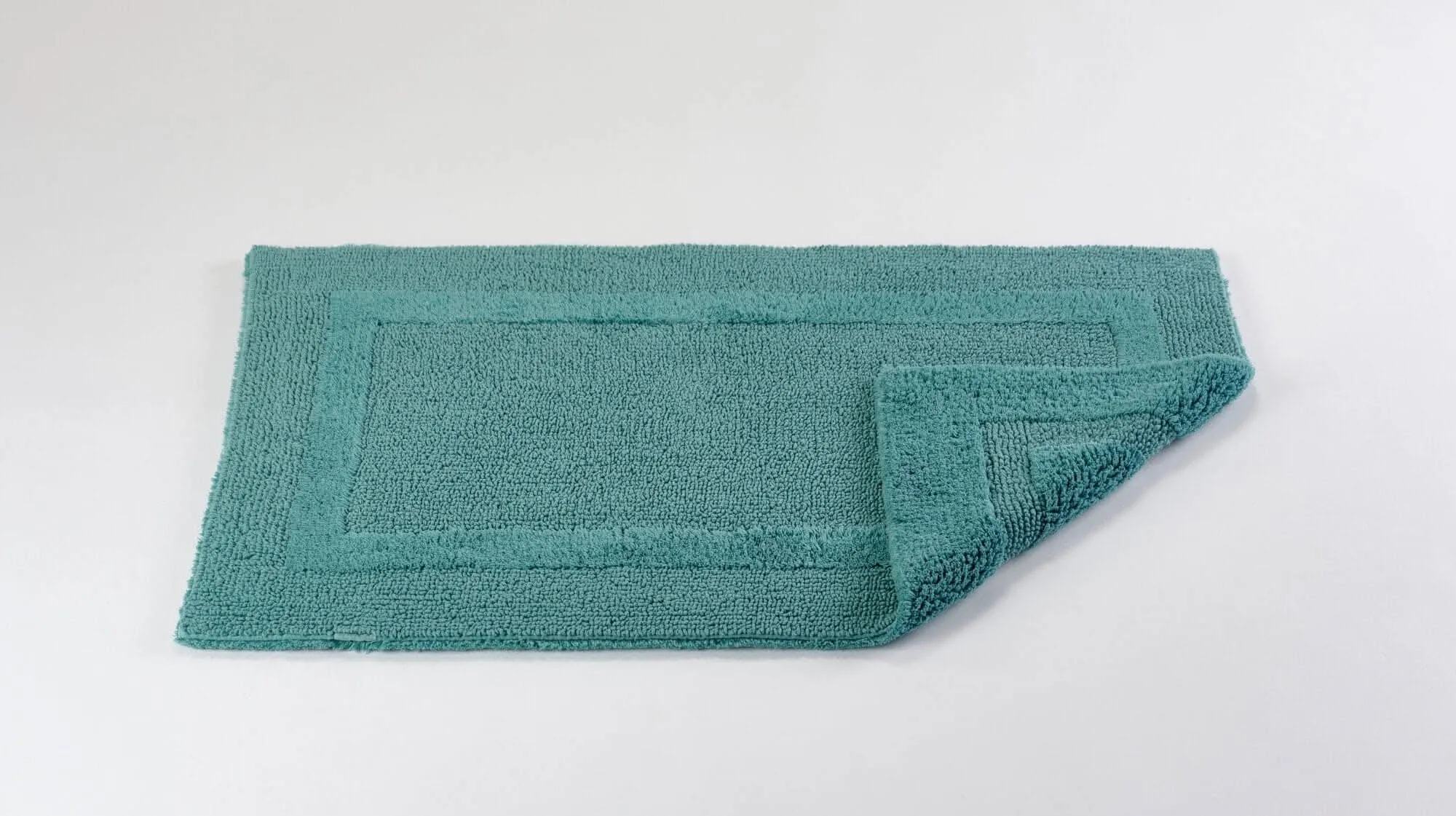 Reversible Contoured Bath Rug (23 x 23" | 60 x 60 cm)