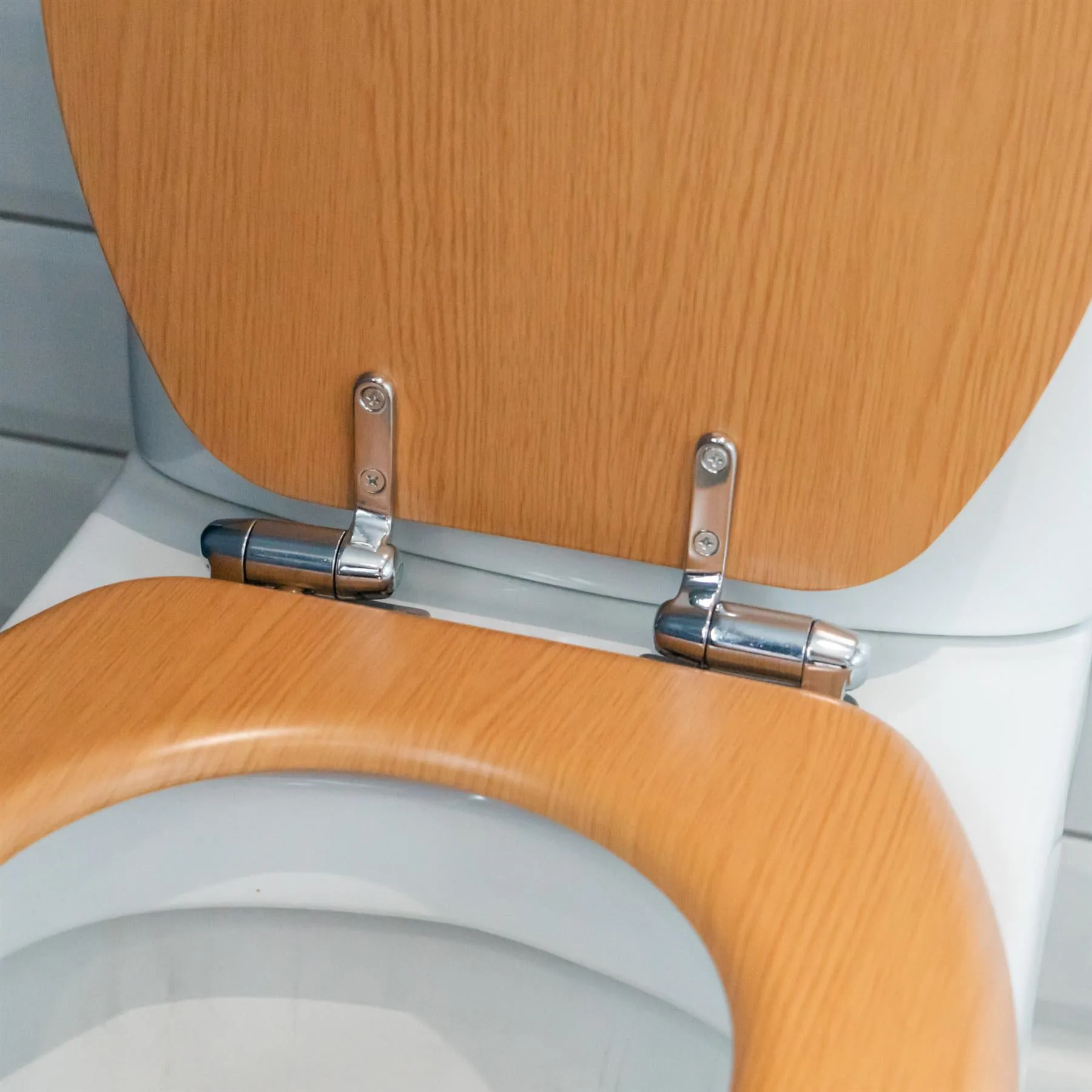 Wooden Soft Close Toilet Seat - By Harbour Housewares