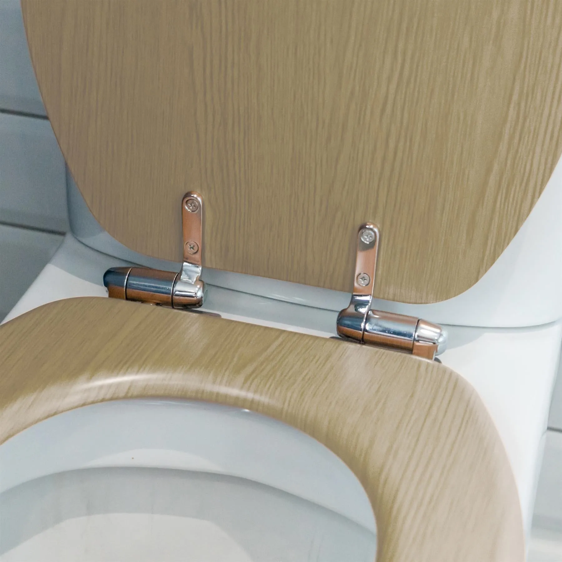 Wooden Soft Close Toilet Seat - By Harbour Housewares